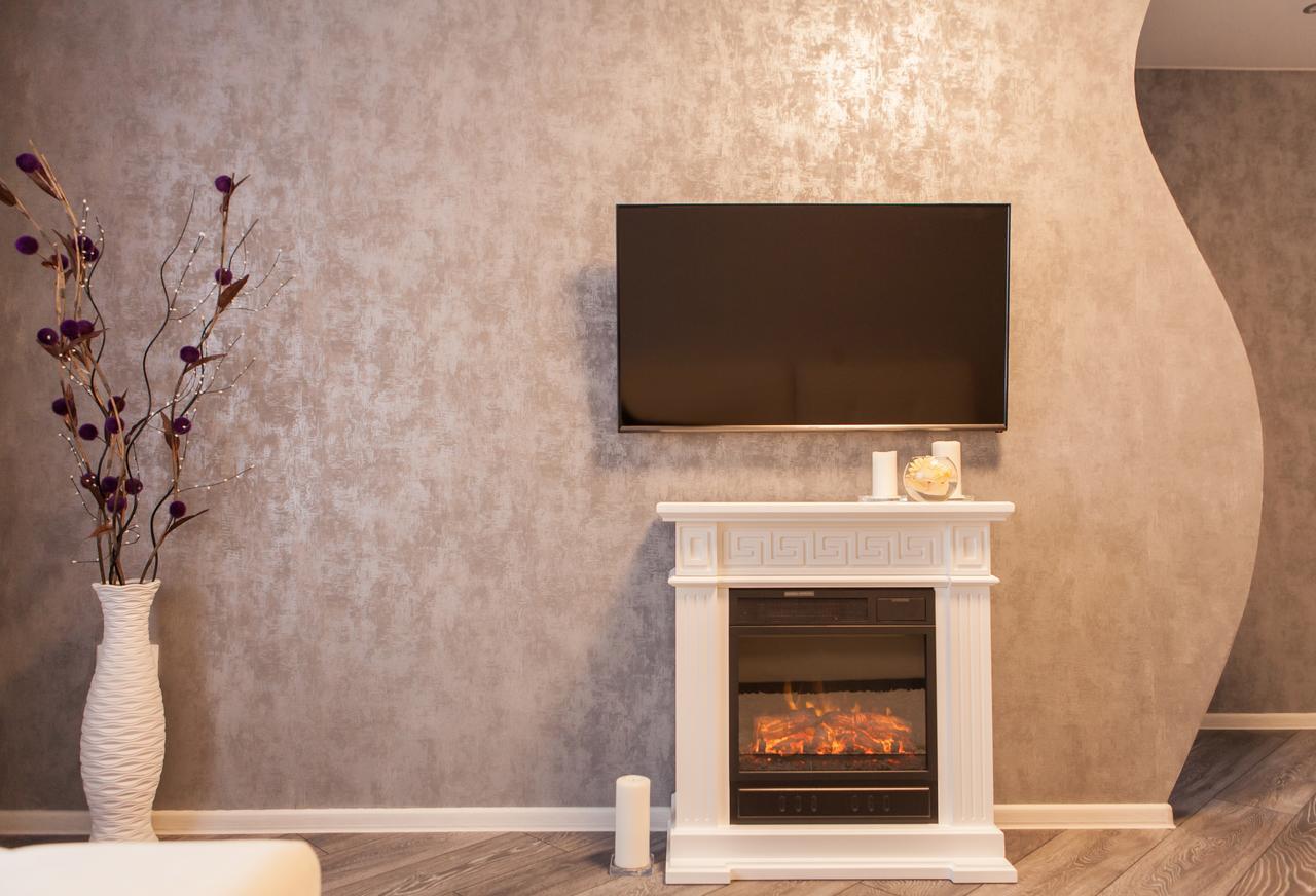 Apartment Dom Kino Minsk Bagian luar foto