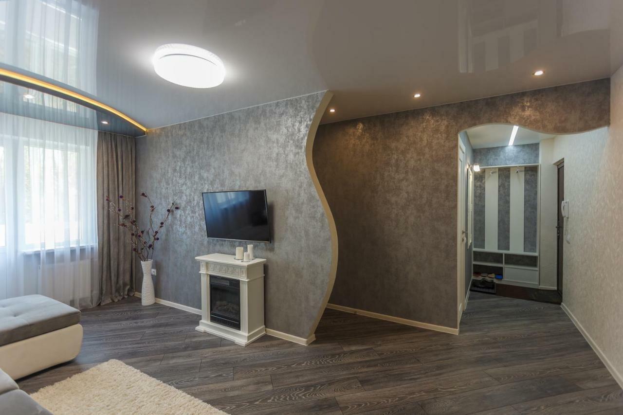 Apartment Dom Kino Minsk Bagian luar foto